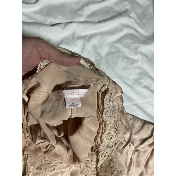 Vtg Y2K Victoria's Secret Embroidered Silk Slip Dress Nightgown Women M Nude - Picture 5 of 9
